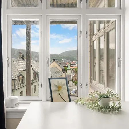 Bb I 4 Spacious Bedrooms In Centre Apartament Bergen